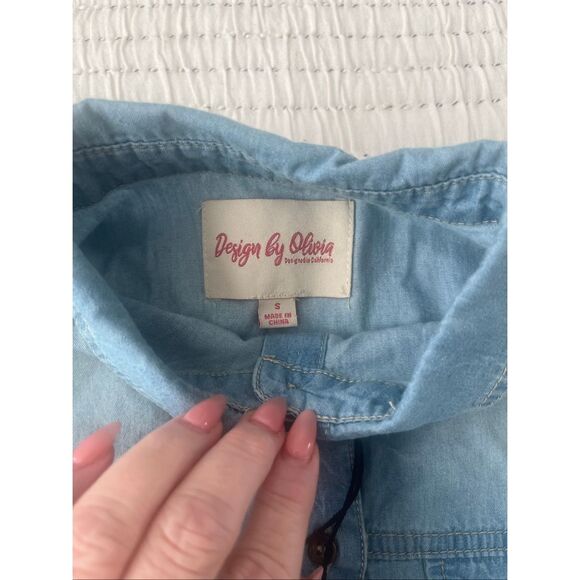 Design by Olivia Women's Cap Sleeve Button Down Denim Chambray Shirt NEEW NWt - Picture 5 of 6